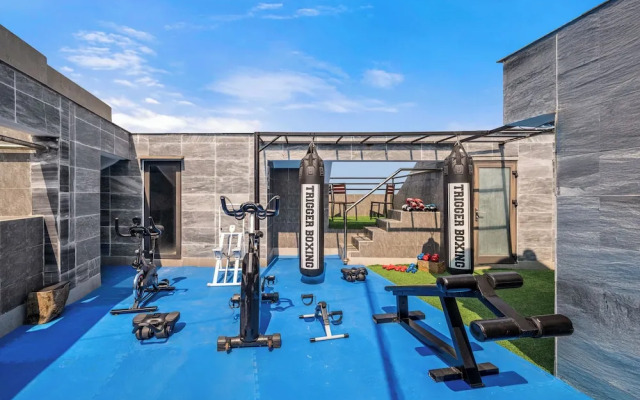 HA Ocean Front Hotel and Apartment