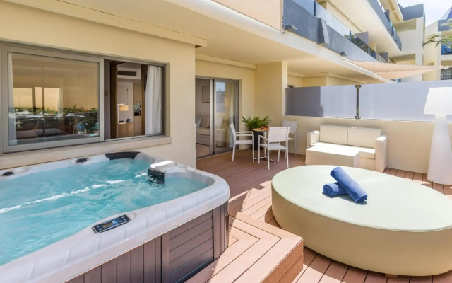Viva Palma Nova Aparthotel