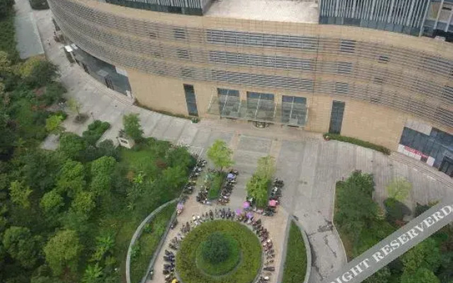 Palm Lake Serviced apartment