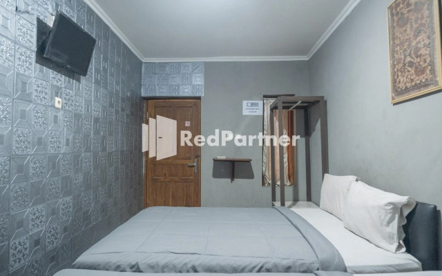 OYO 2669 Crown Residence