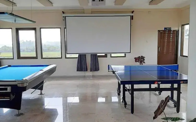 Medewi Manor