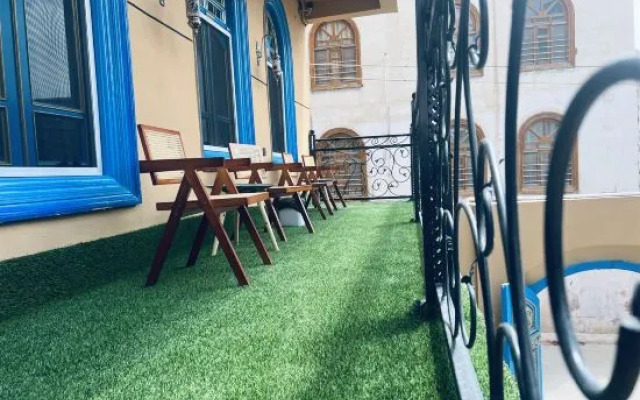 Serene Pastoral Retreat