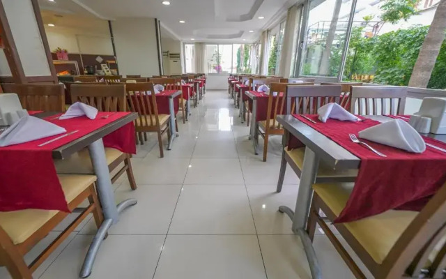 Seabird Beach Hotel