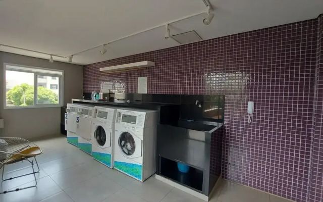 Pool Gym and Parking - Brazilian Corner