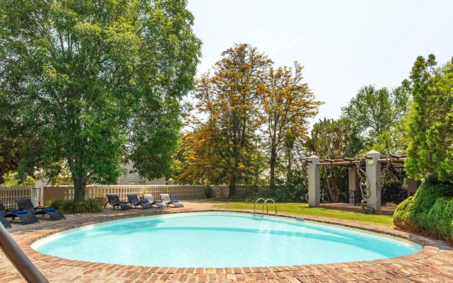 Protea Hotel by Marriott Oudtshoorn Riempie Estate