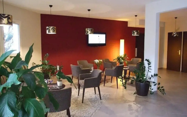 Hotel Inn Design Chambery - La Ravoire