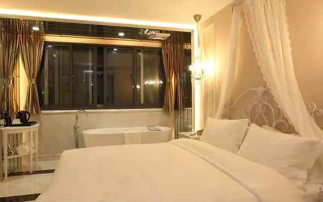 Q+ Wei'ai Boutique Fashion Hotel
