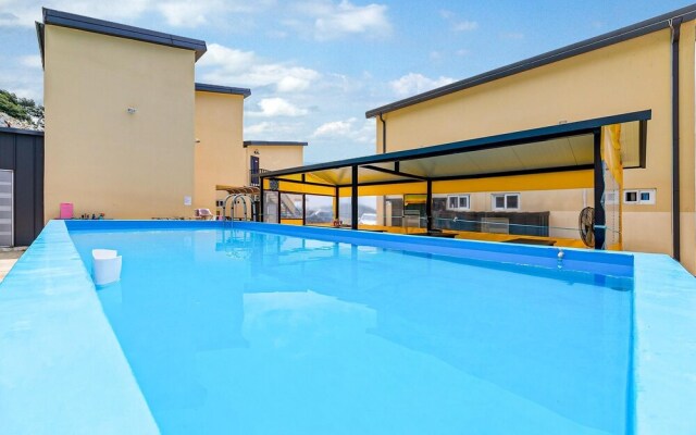 Namhae Modern Spa Pension