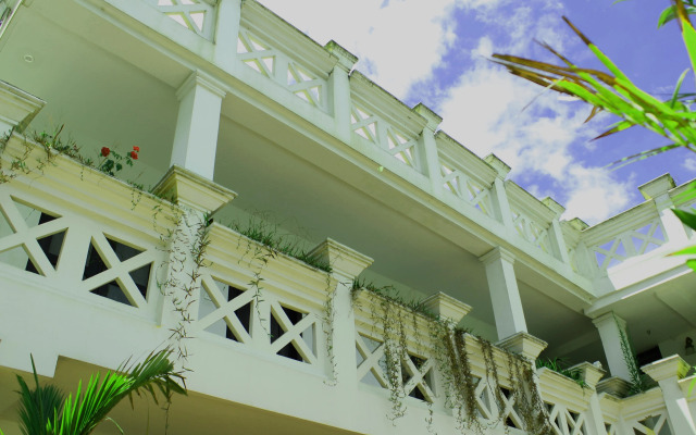 Makam Residency