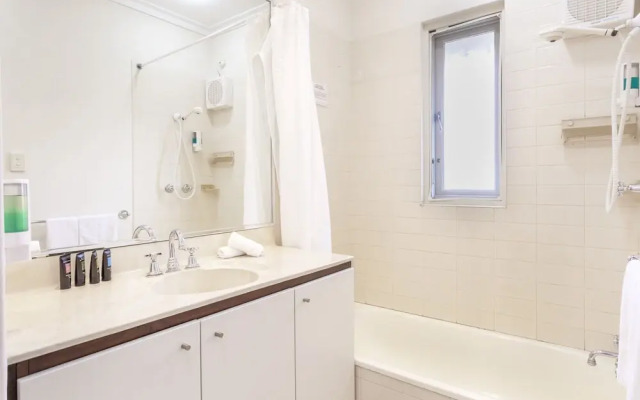 Malcolm St Townhouse