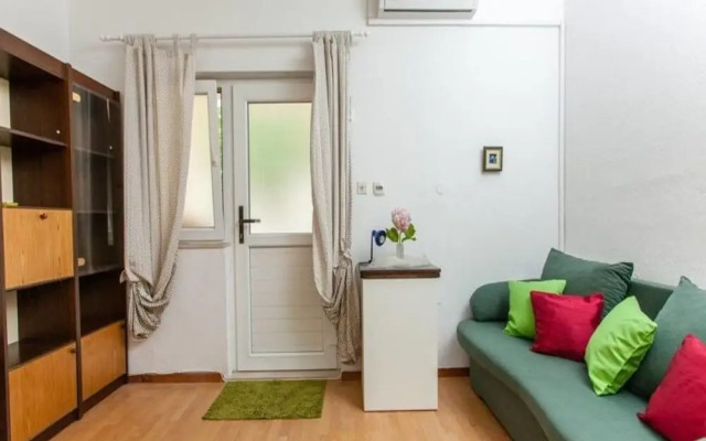 Jadro - 250 m From Beach - A4prizemlje