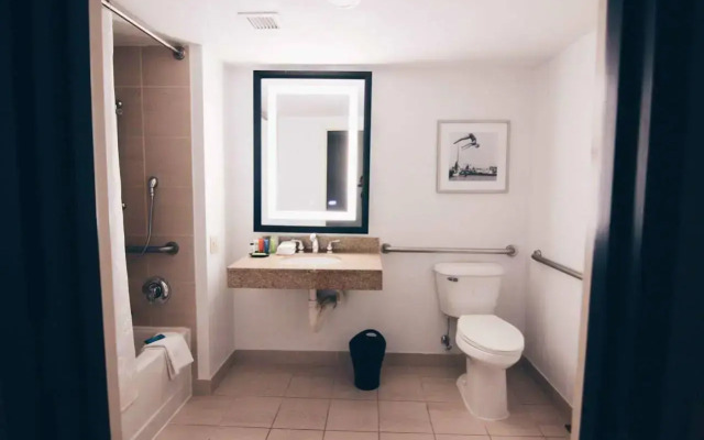 Wyndham Providence Airport