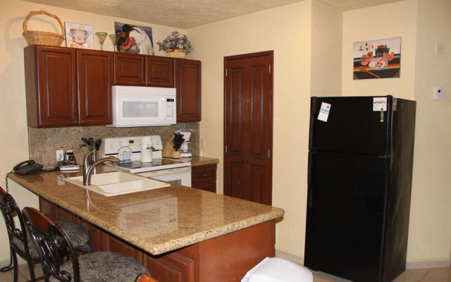 Sonoran Sun 1BR Upper-sun by Casago