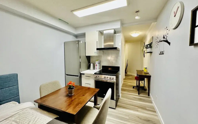 One Studio with BBQ & a Huge Patio