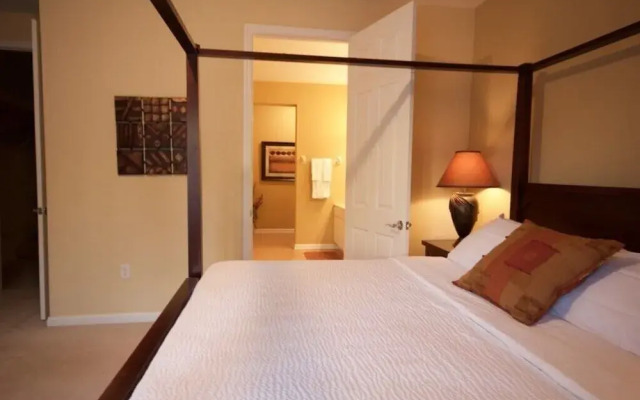 12-103 3 Bedroom Home by RedAwning