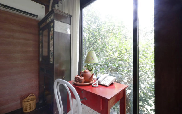 NILA HOUSE, Sharia Family Home Stay by ZUZU