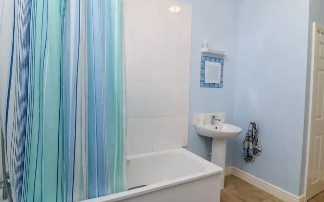 1 Pines Farm Cottages