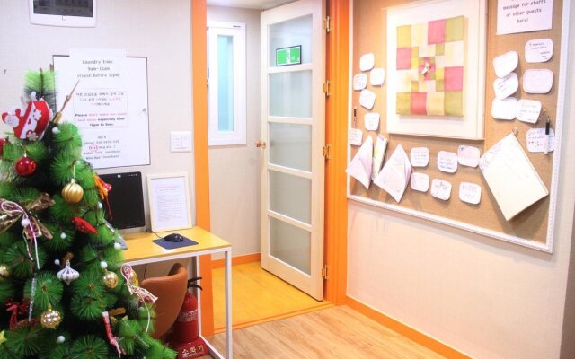 Cocoon stay Hongdae Guesthouse