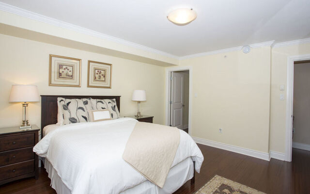 Moore Executive Suites - Letson Court