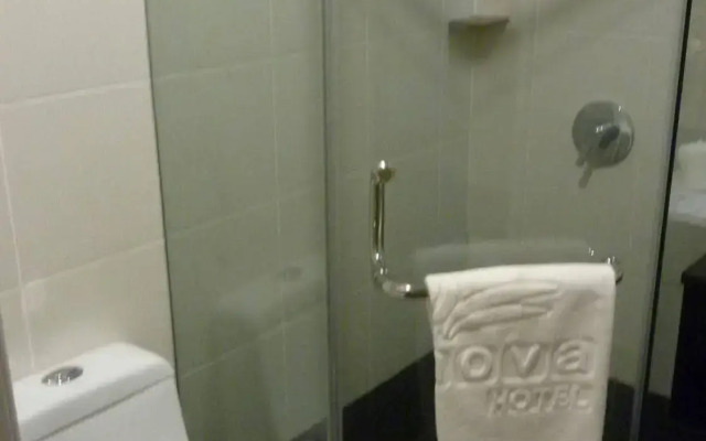 Nova Kuching Hotel