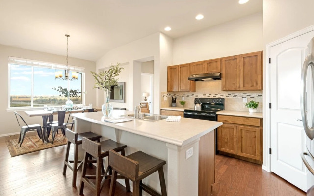 Family-friendly Ranch Style Home near Boyd Lake!