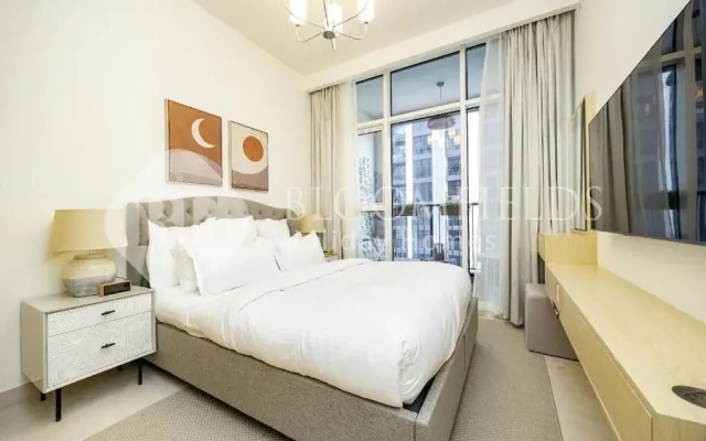 Bloomfields Stylish 1BR The Bridges