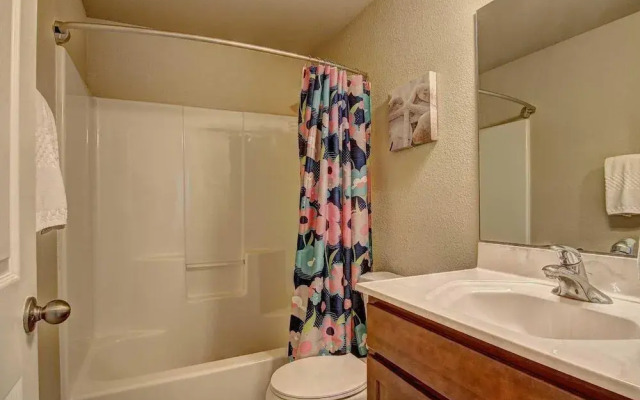 Safe Harbor - 3 Br Townhouse