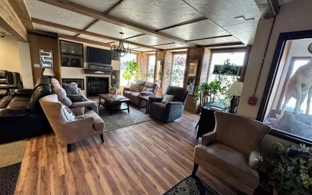 Alaska Angler's Inn