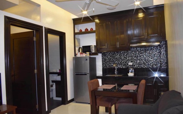 Jo Carter's Hotel and Suites Angeles City