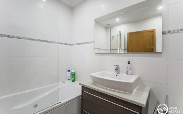 Home Azores - Calheta Suites Downtown
