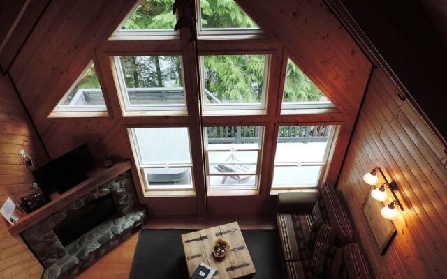 Wild Pacific Waterfront Cabins