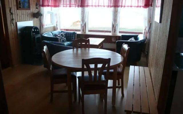 Gemlufall guesthouse