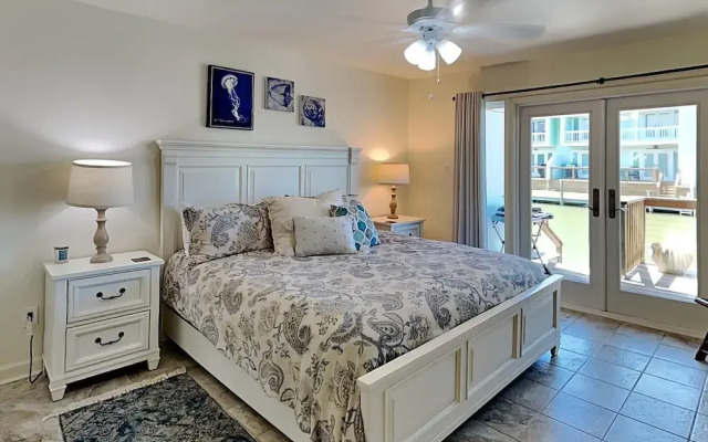 Key Allegro Canal House