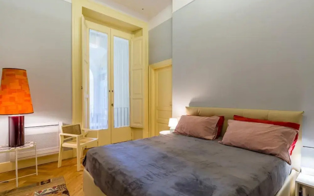 Donna Costanza - Stylish and Panoramic Flat