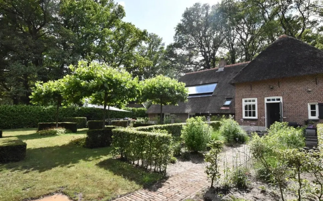 Farmhouse On Natural Reserve in Rijssen With Garden