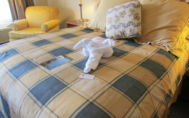 Arbors at Island Landing Hotel & Suites