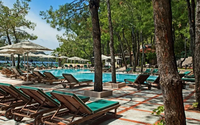 Martı Hemithea Hotel