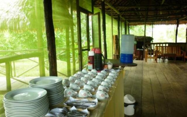 Amazon Eco Tours & Lodge