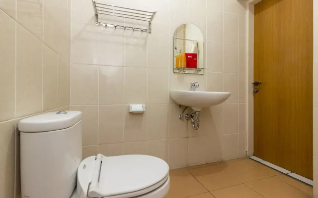 RedDoorz Plus near Riau Street 2