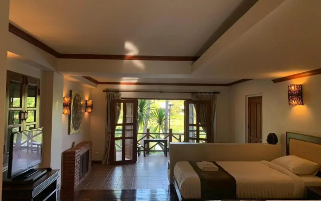 Saensukkho Green Hotel & Resort