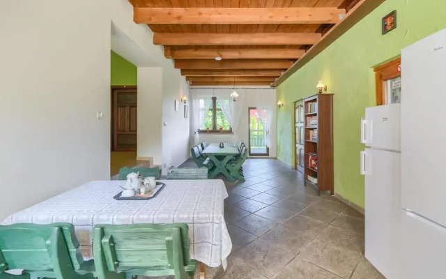 Gościniec Zielony Domek