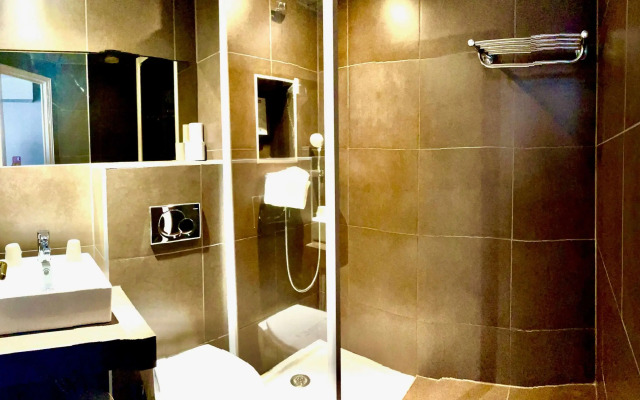 Hotel Kyriad Vichy Spa Cinq Mondes