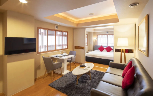 M Hotel
