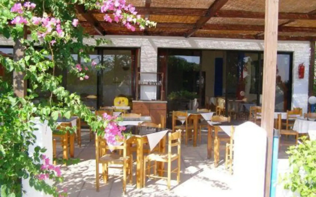 Absolute Kiotari Resort