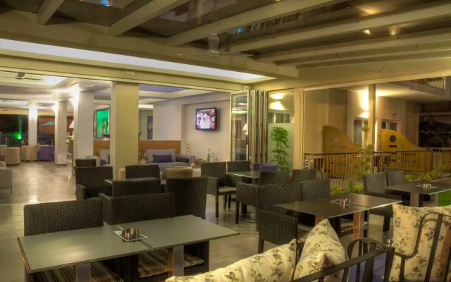 Olympos Hotel