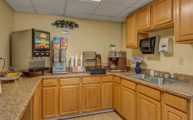 OYO Hotel Grenada West