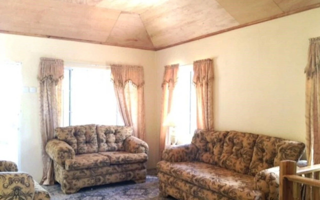 Rock Side Beach Villa