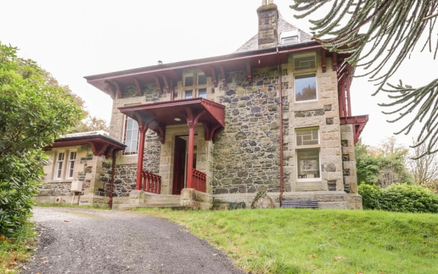 East Firwood (Adults Only)