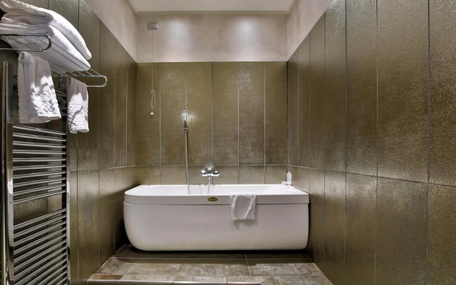 Savoia Hotel Regency