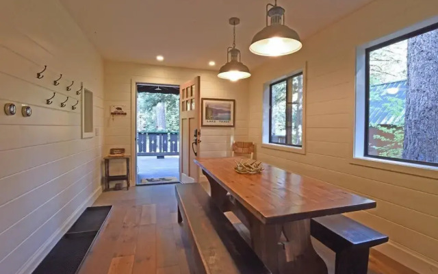 West Shore Getaway